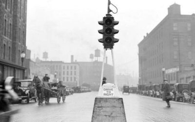 Cuando se inventó el semáforo… y por qué al principio fue un desastre