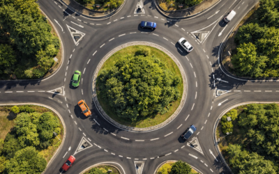 Accidente de tráfico en rotonda: el detalle que decide la culpa (y el 80% se equivoca)
