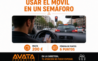 El WhatsApp del semáforo: la distracción tonta que puede costarte 200 € y 6 puntos